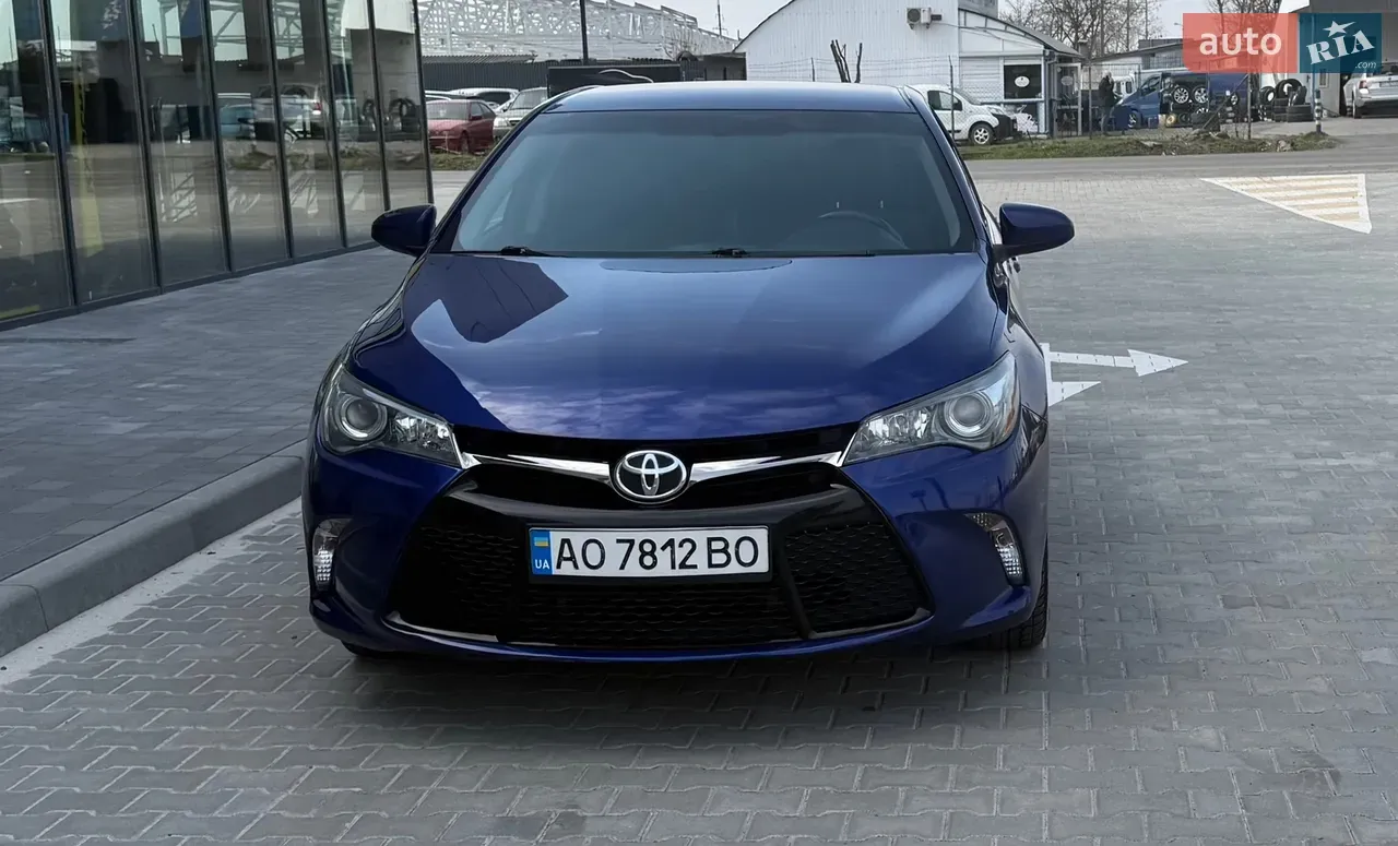 Toyota Camry 2015 photo 2