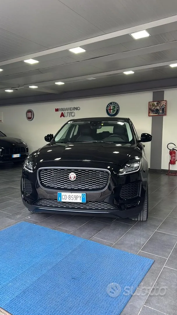 Jaguar E-Pace 2020 photo 5