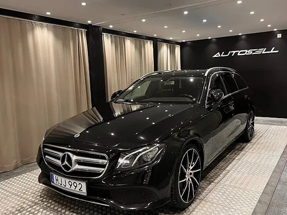 Mercedes-Benz E220