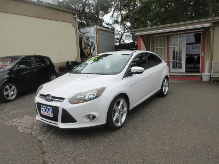 Ford Focus 2014 photo 3