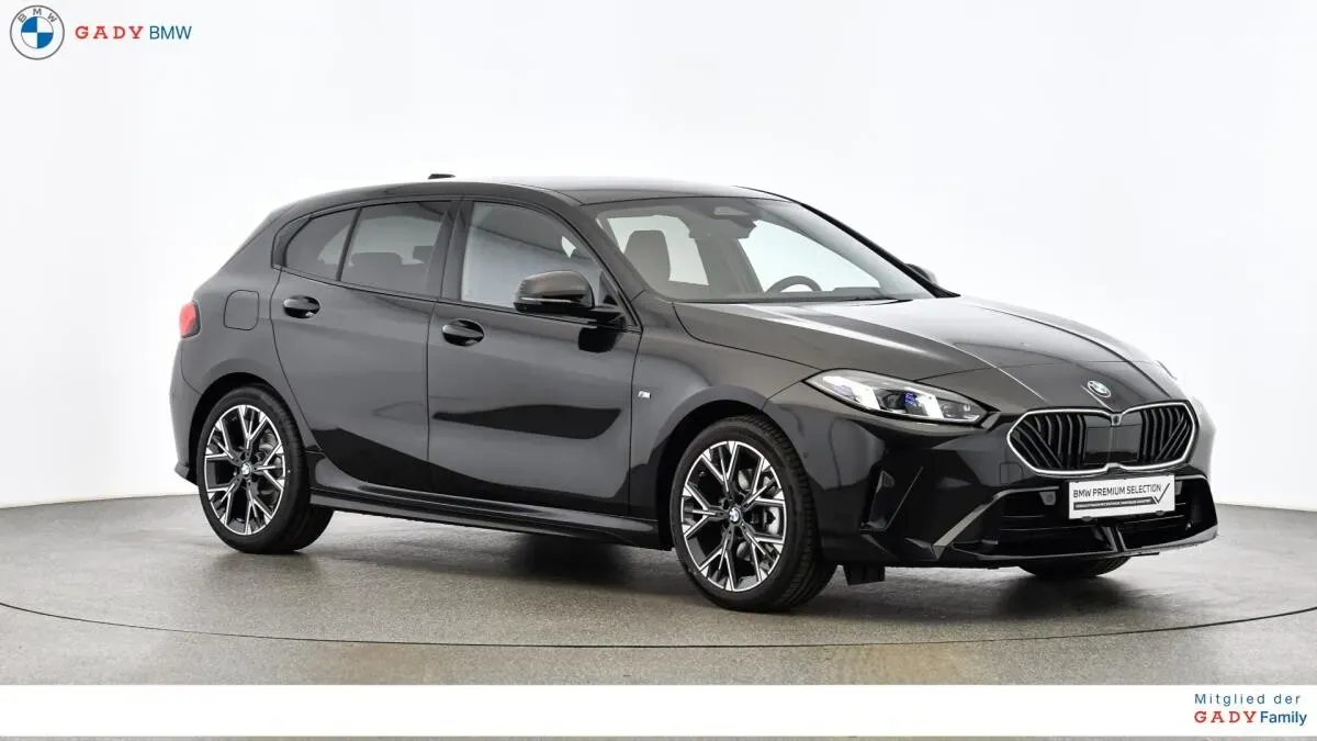 BMW 1 Series 2025 photo 3