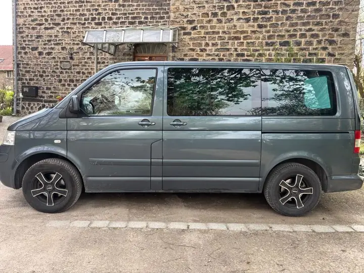 Volkswagen T5 Multivan