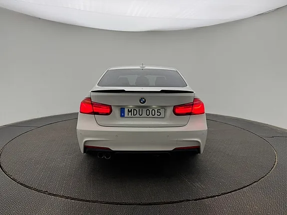 BMW 320D 2016 photo 4
