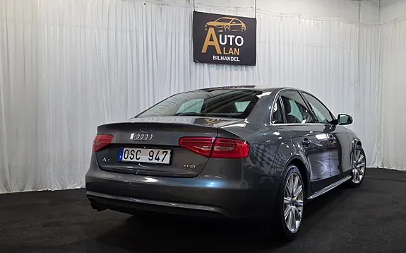 Audi A4 2013 photo 2
