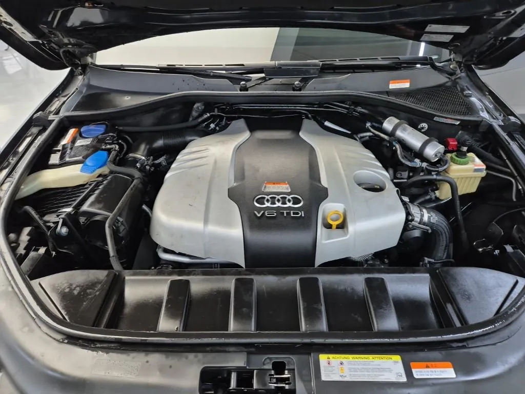 Audi Q7 2015 photo 5