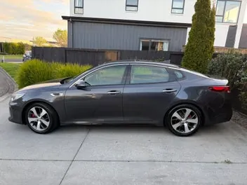 Kia Optima 2017 photo 2