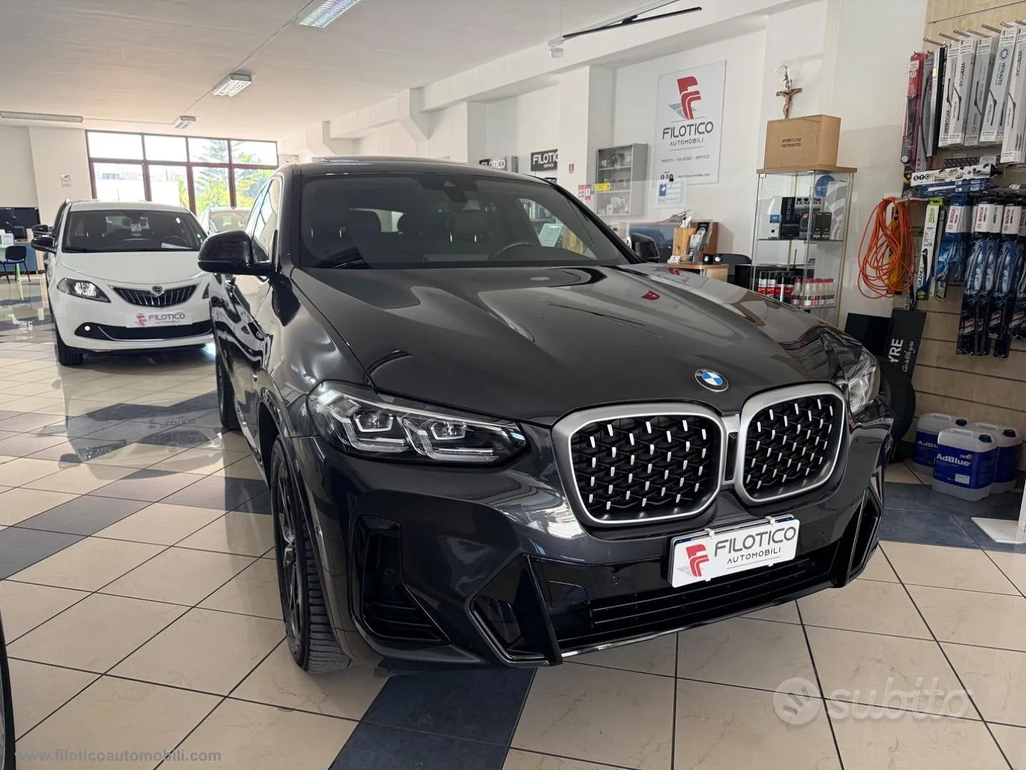 BMW X4 2023 photo 3