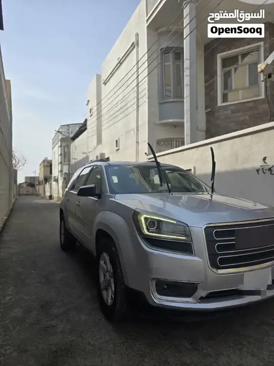 GMC Acadia 2014 photo 3