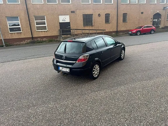 Opel Astra 2007 photo 3