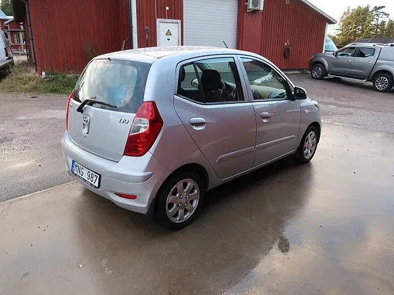 Hyundai I10 2013 photo 4