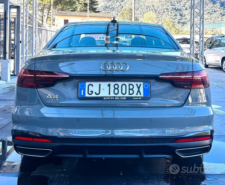 Audi A4 2022 photo 5