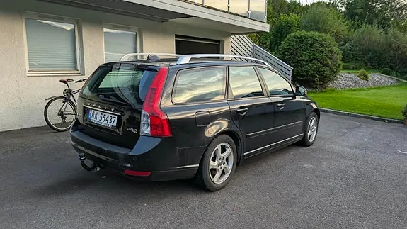 Volvo V50 2012 photo 3