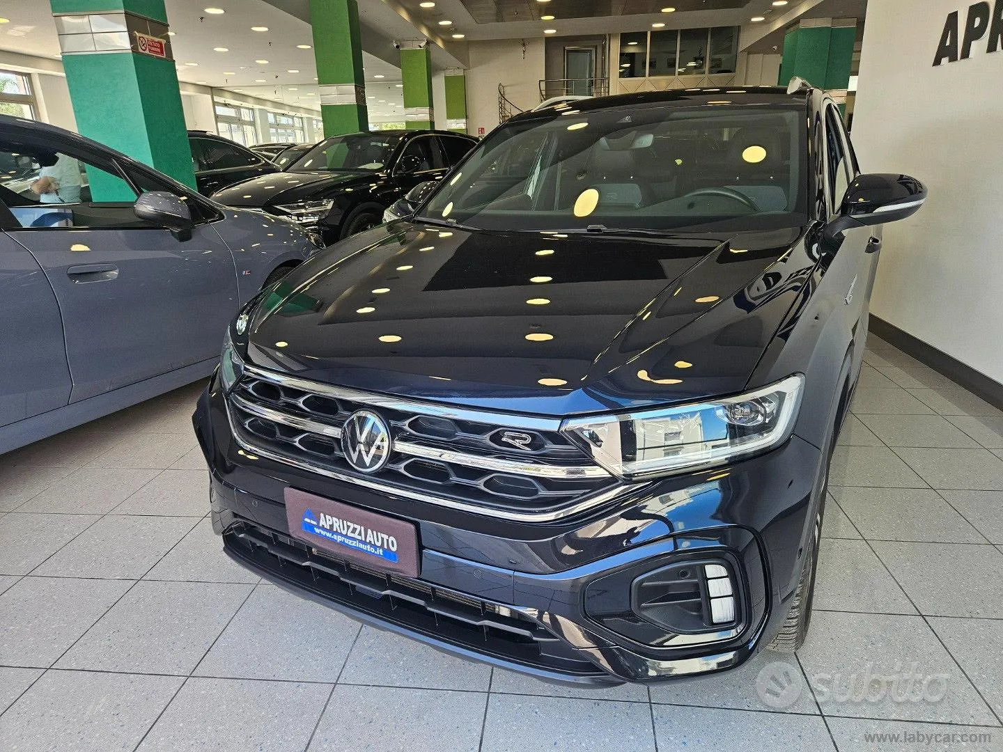 Volkswagen T-Roc 2023 photo 3