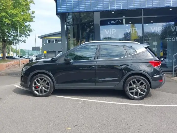 Seat Arona 2021 photo 4