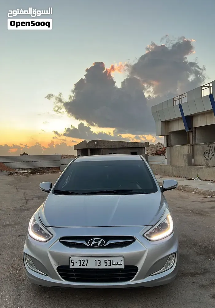 Hyundai Accent 2014 photo 3