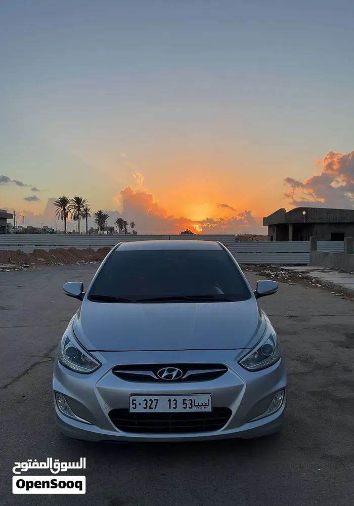 Hyundai Accent 2014 photo 2