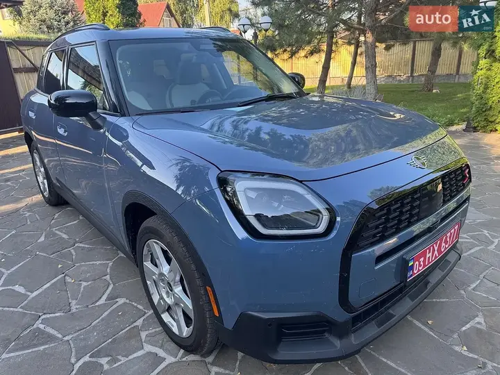 Mini Countryman 2024 photo 2