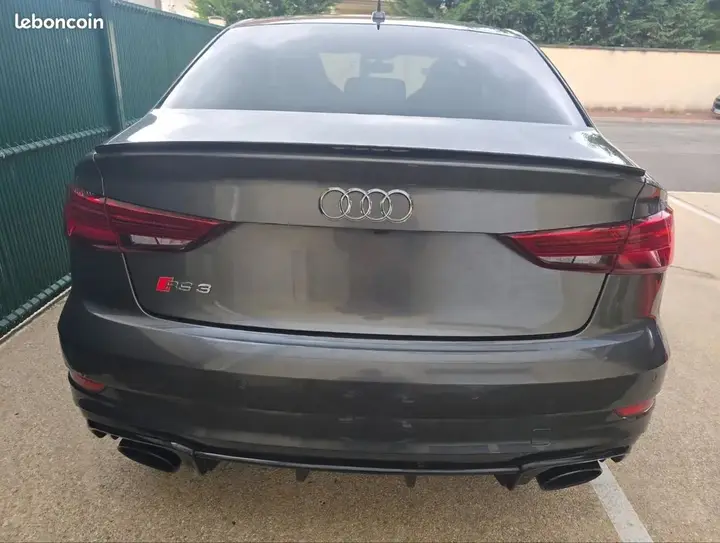Audi Rs3 2018 photo 3