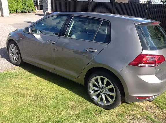Volkswagen Golf 2014 photo 3