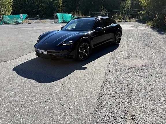 Porsche Taycan 4 2023 photo 3