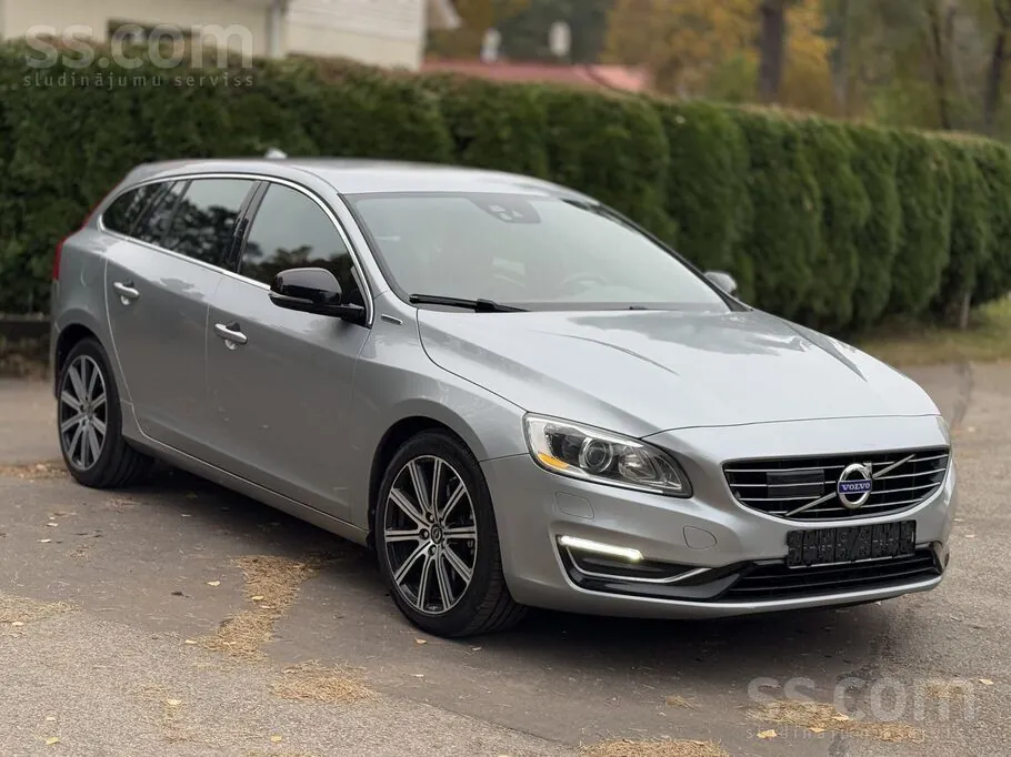 Volvo V60 2014 photo 4