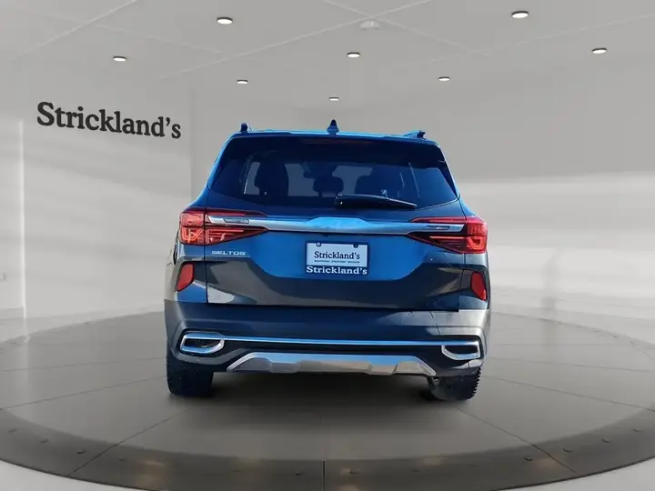 Kia Seltos 2023 photo 3