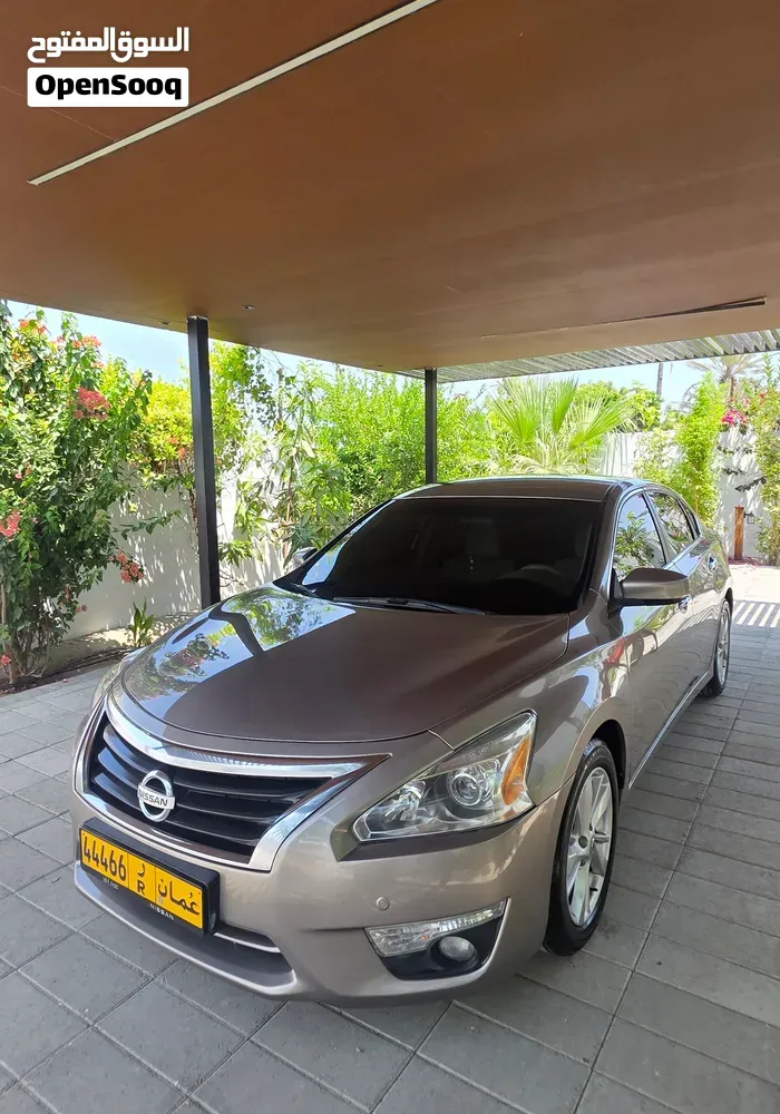 Nissan Altima 2014 photo 4
