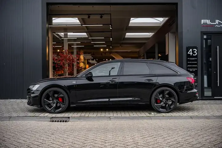 Audi A6 2019 photo 2