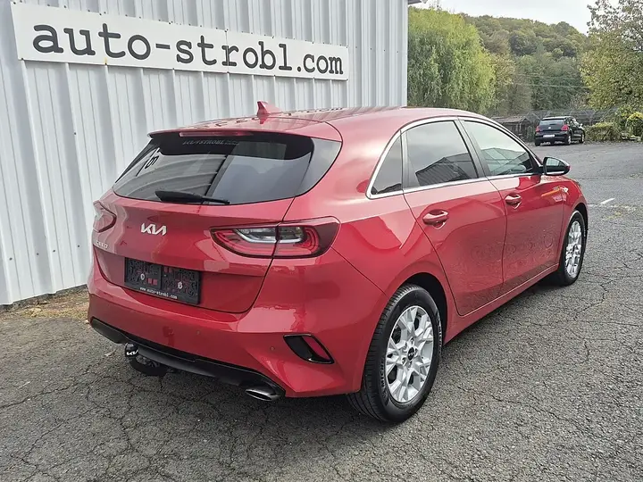 Kia Ceed 2022 photo 3