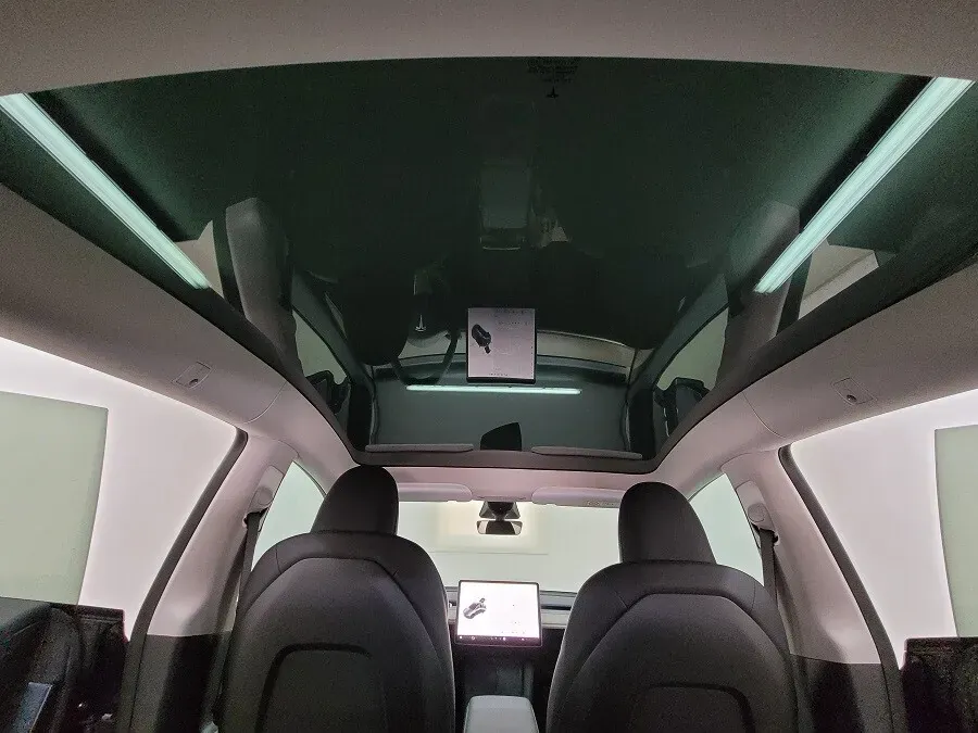 Tesla Model Y 2023 photo 3