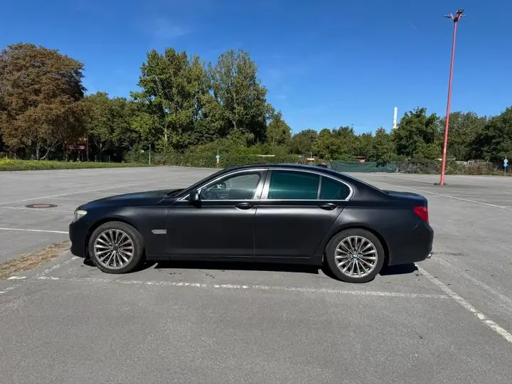 BMW 730D