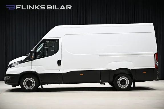 Iveco Daily 2023 photo 2