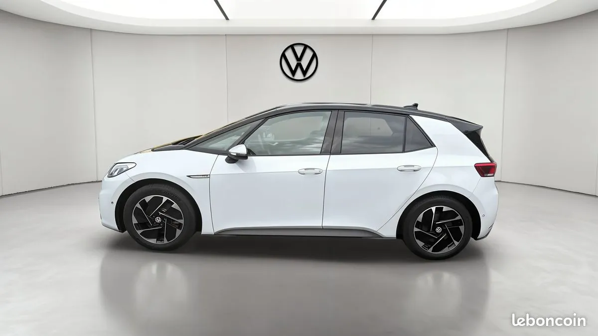 Volkswagen Id.3 2022 photo 2
