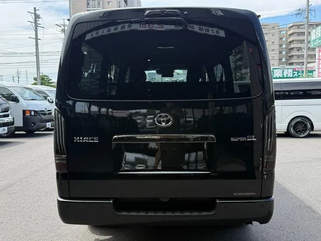 Toyota Hiace Gl Dark Prime Ii 2026 photo 3