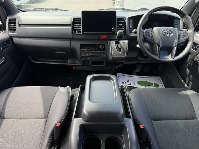 Toyota Hiace Gl Dark Prime Ii 2026 photo 4