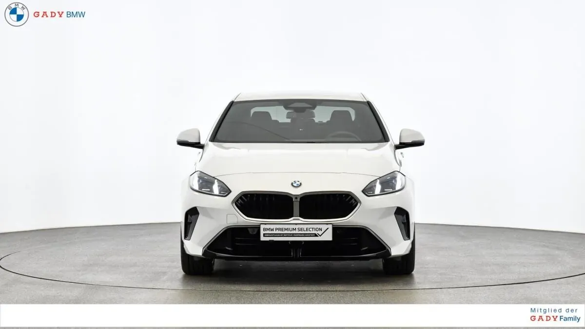 BMW 2 Series 2025 photo 2