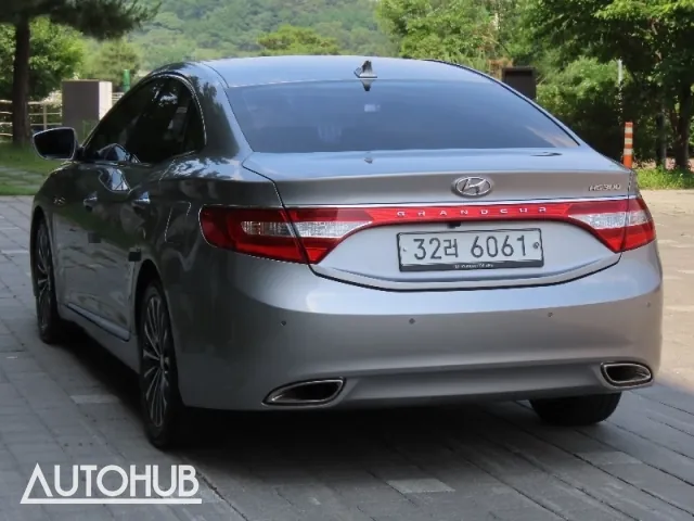 Hyundai Grandeur 2013 photo 4
