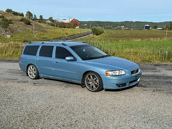 Volvo V70 2006 photo 2
