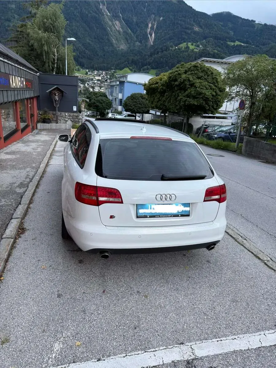 Audi A6 2010 photo 3