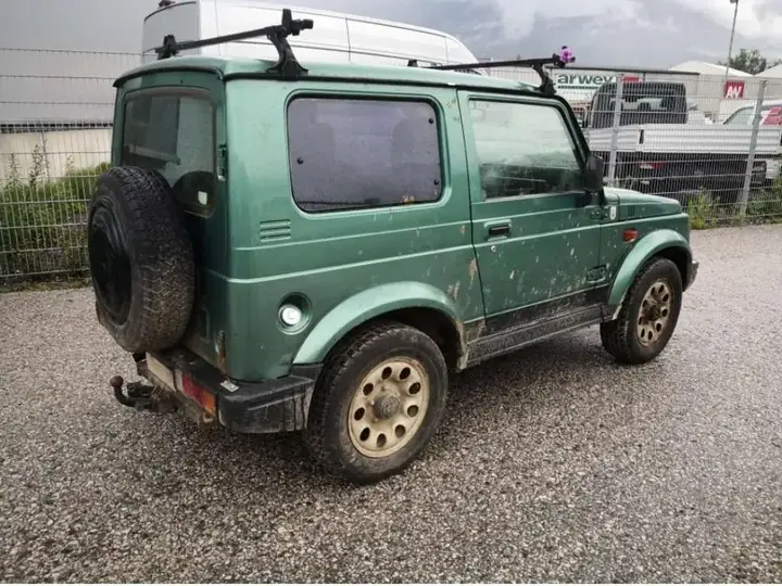 Suzuki Samurai 1998 photo 3