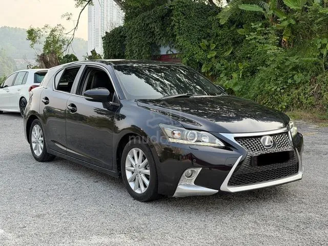 Lexus Ct200H