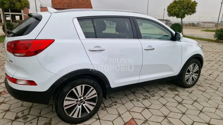 Kia Sportage 2015 photo 5