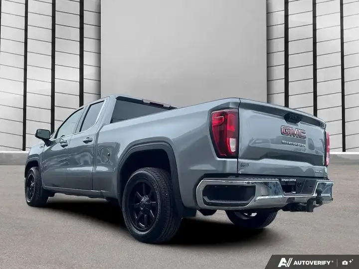 GMC Sierra 1500 2023 photo 4