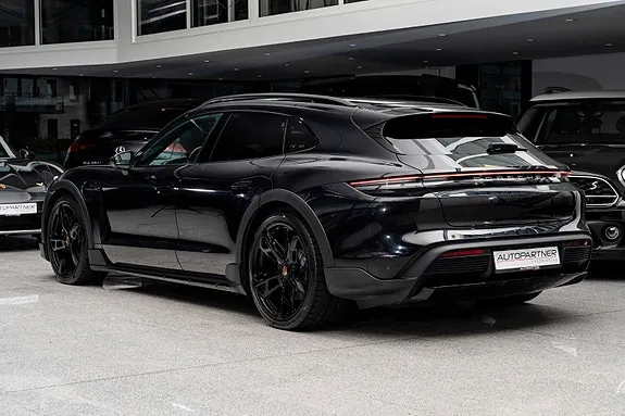 Porsche Taycan 2021 photo 3