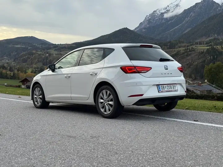 Seat Leon 2018 photo 2