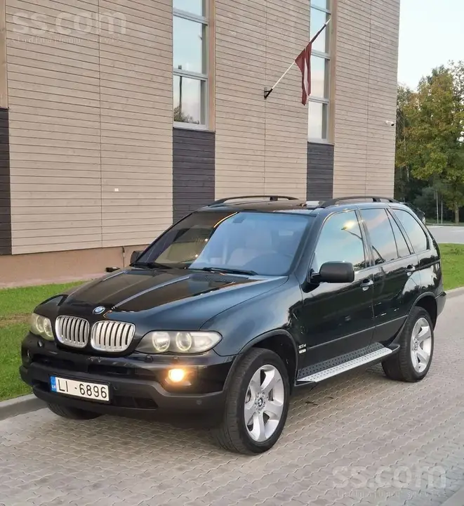 BMW X5 2005 photo 2