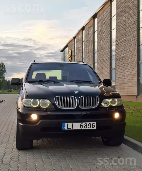 BMW X5