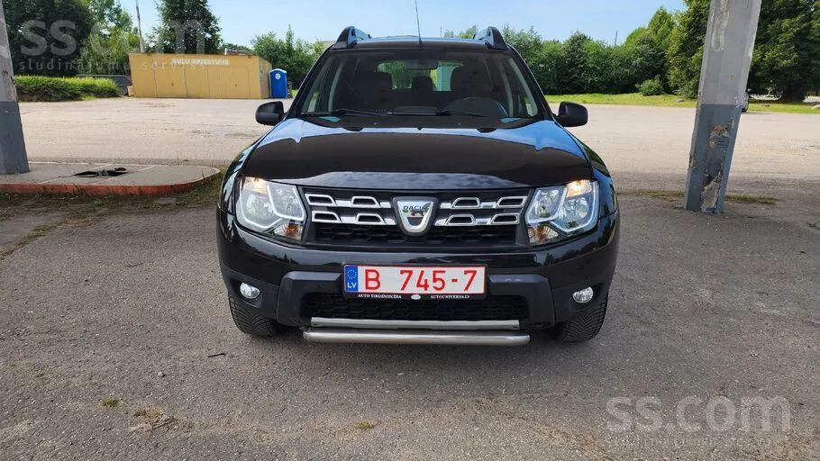 Dacia Duster 2015 photo 3