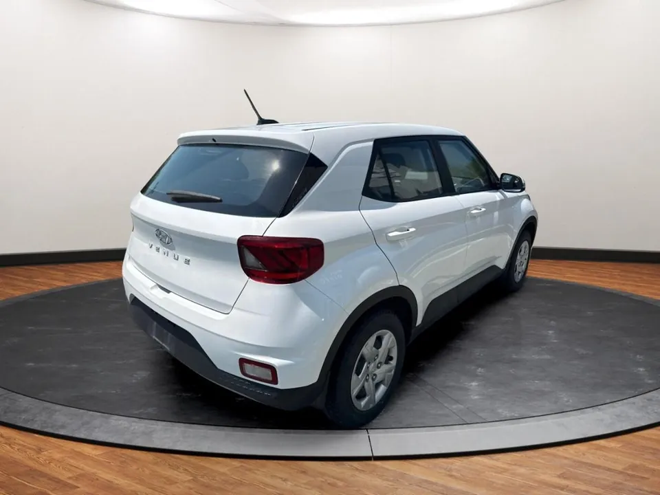 Hyundai Venue 2023 photo 5