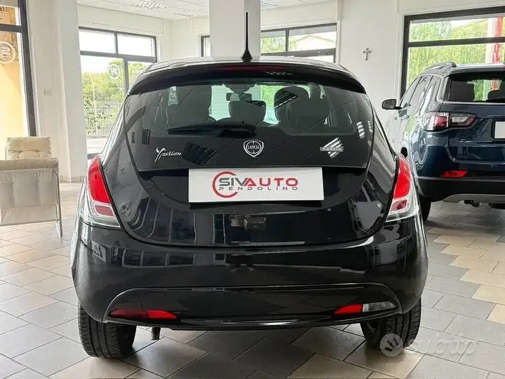 Lancia Ypsilon 2023 photo 5
